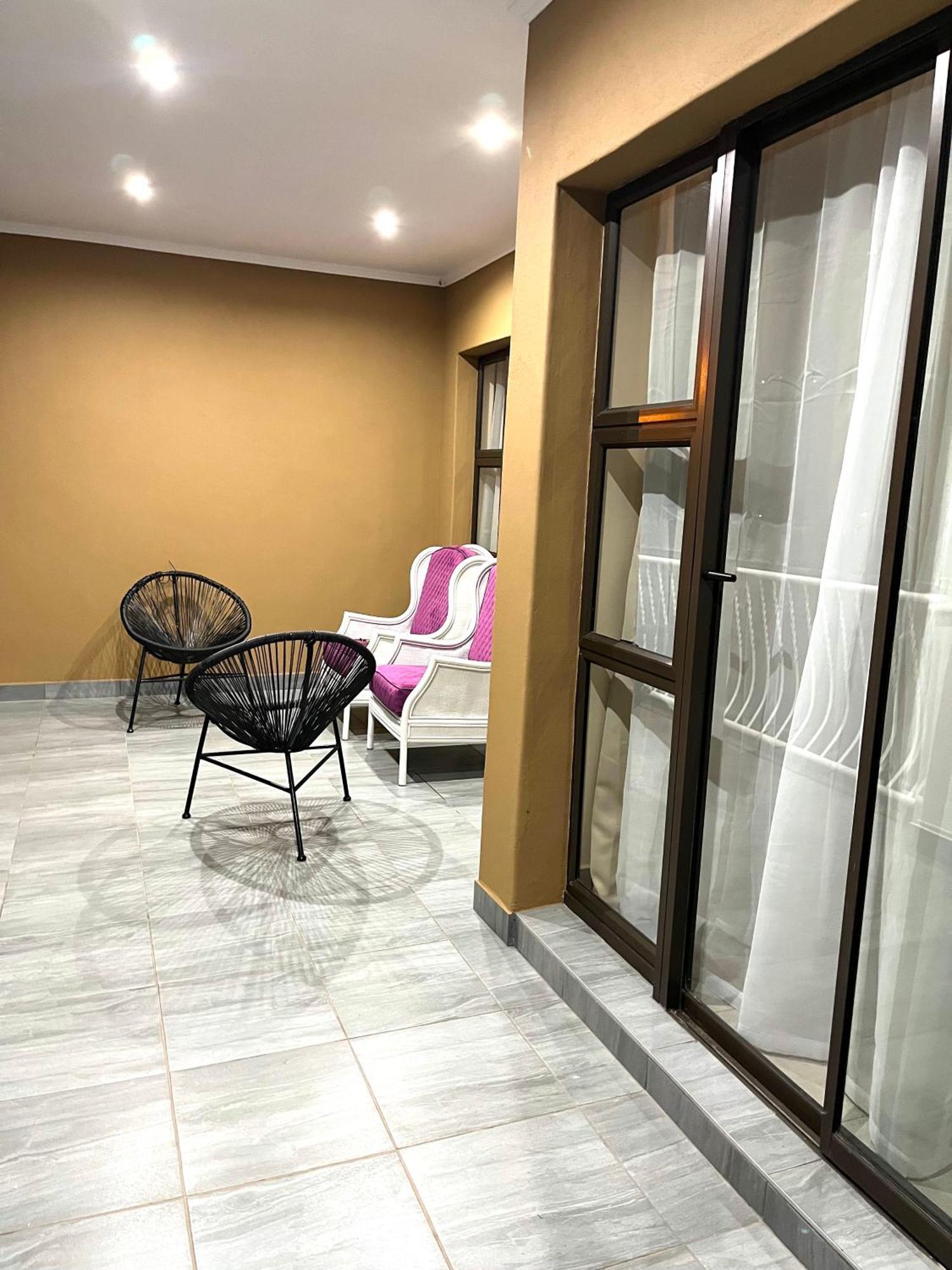 Rehoboth Ezulwini Suites Lobamba 외부 사진