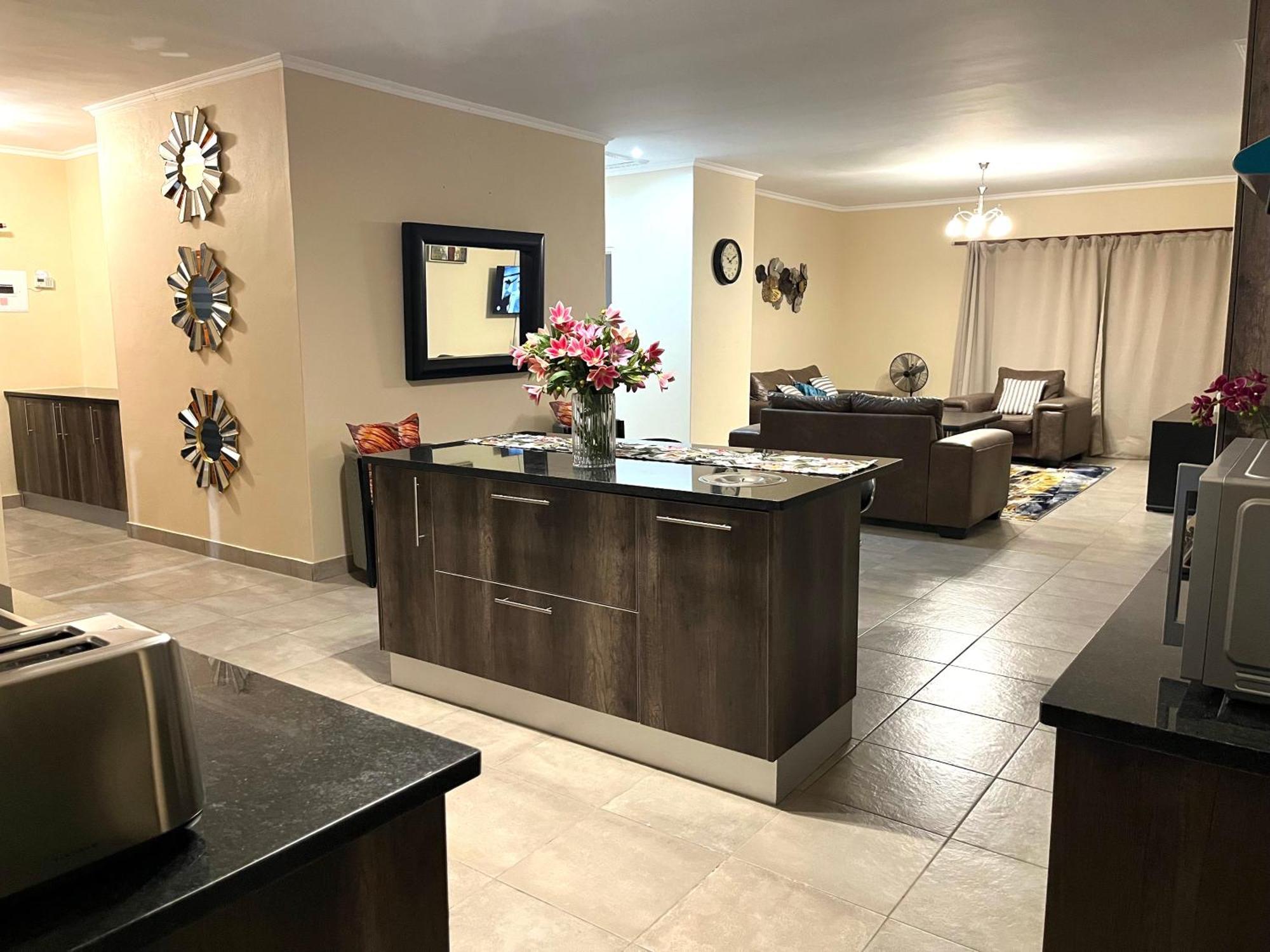 Rehoboth Ezulwini Suites Lobamba 외부 사진